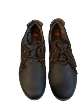 Merrell Women’s Ashland Tie shoes